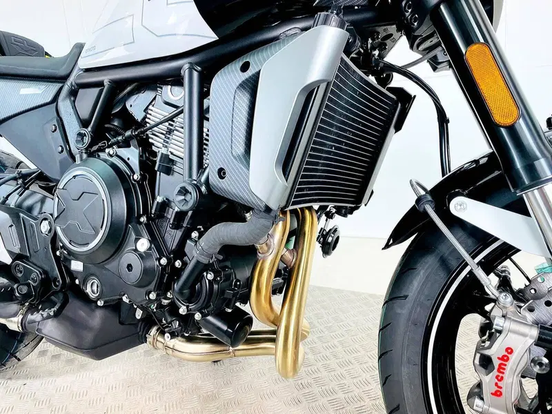 CFMOTO 700CL-X Sport (2022 - 26) (10)