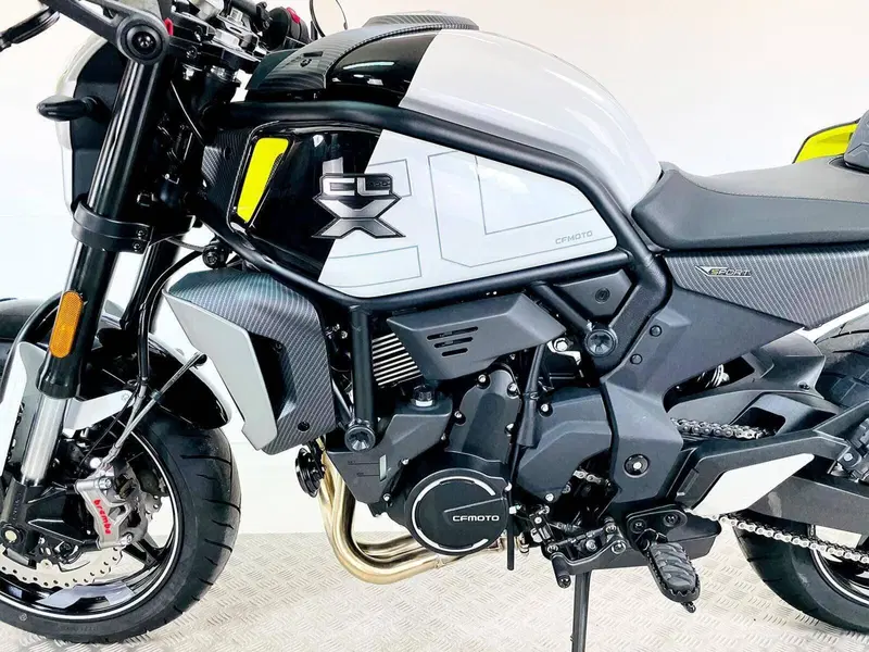 CFMOTO 700CL-X Sport (2022 - 26) (17)
