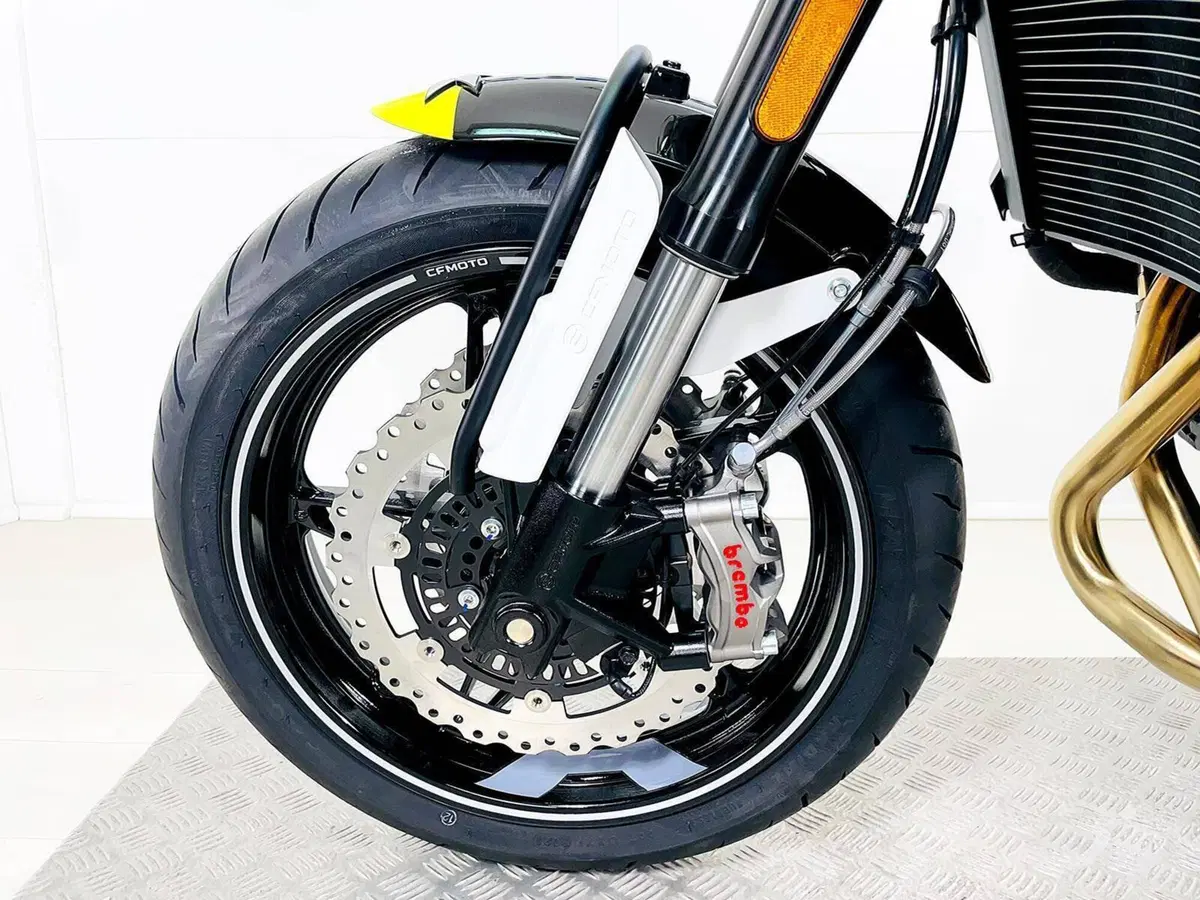 CFMOTO 700CL-X Sport (2022 - 26) (15)