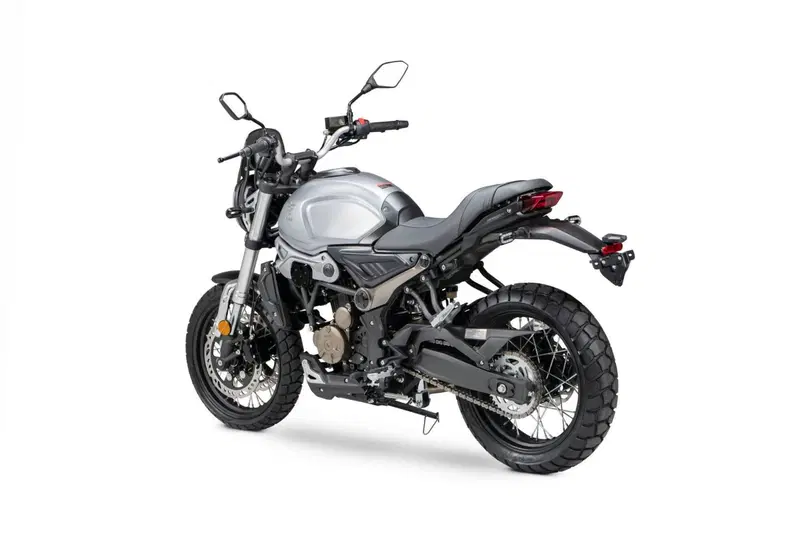 Voge Trofeo 300ACX Scrambler (2021 - 26) (6)
