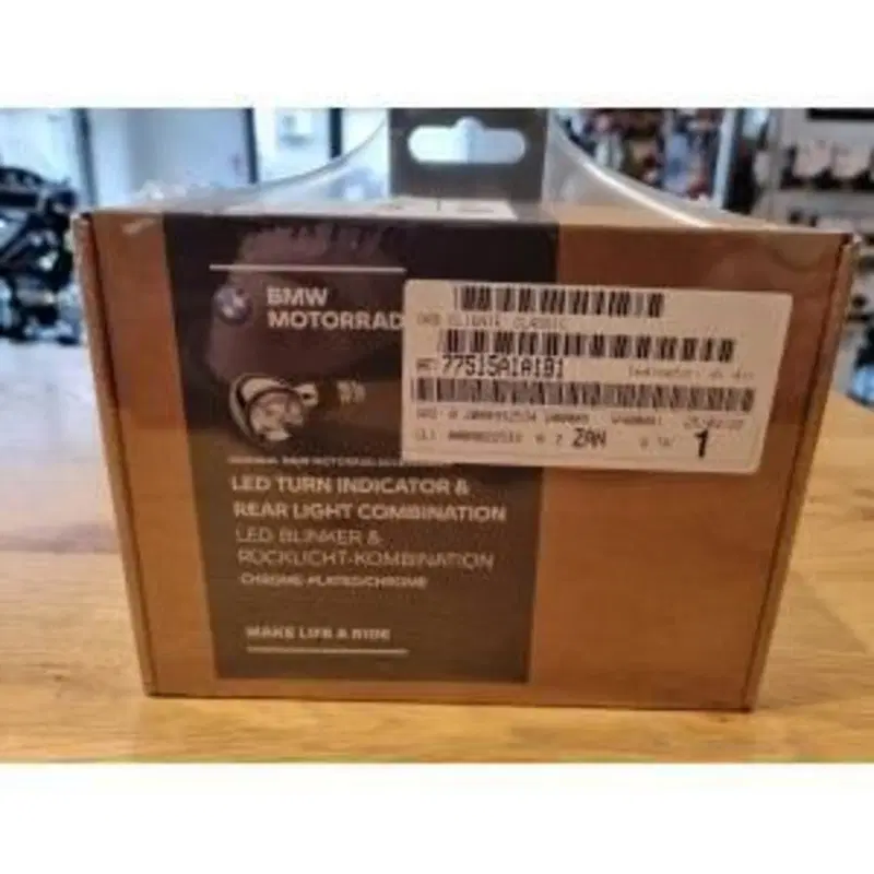 Indicatori di direzione e luce stop posteriore BMW (2)