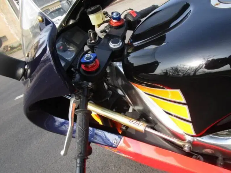 Aprilia RS 250 (1998 - 02) (8)