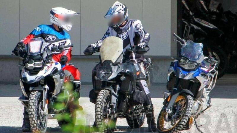 Nuove BMW R1300GS, R1400GS e M1300GS 2023. Due indizi fanno una prova