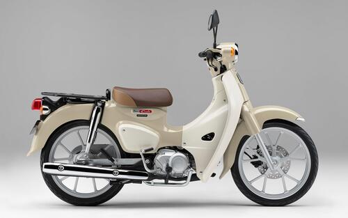 Honda Super Cub 110 m.y. 2022. Più classico non si può (6)