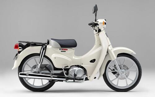 Honda Super Cub 110 m.y. 2022. Più classico non si può (4)