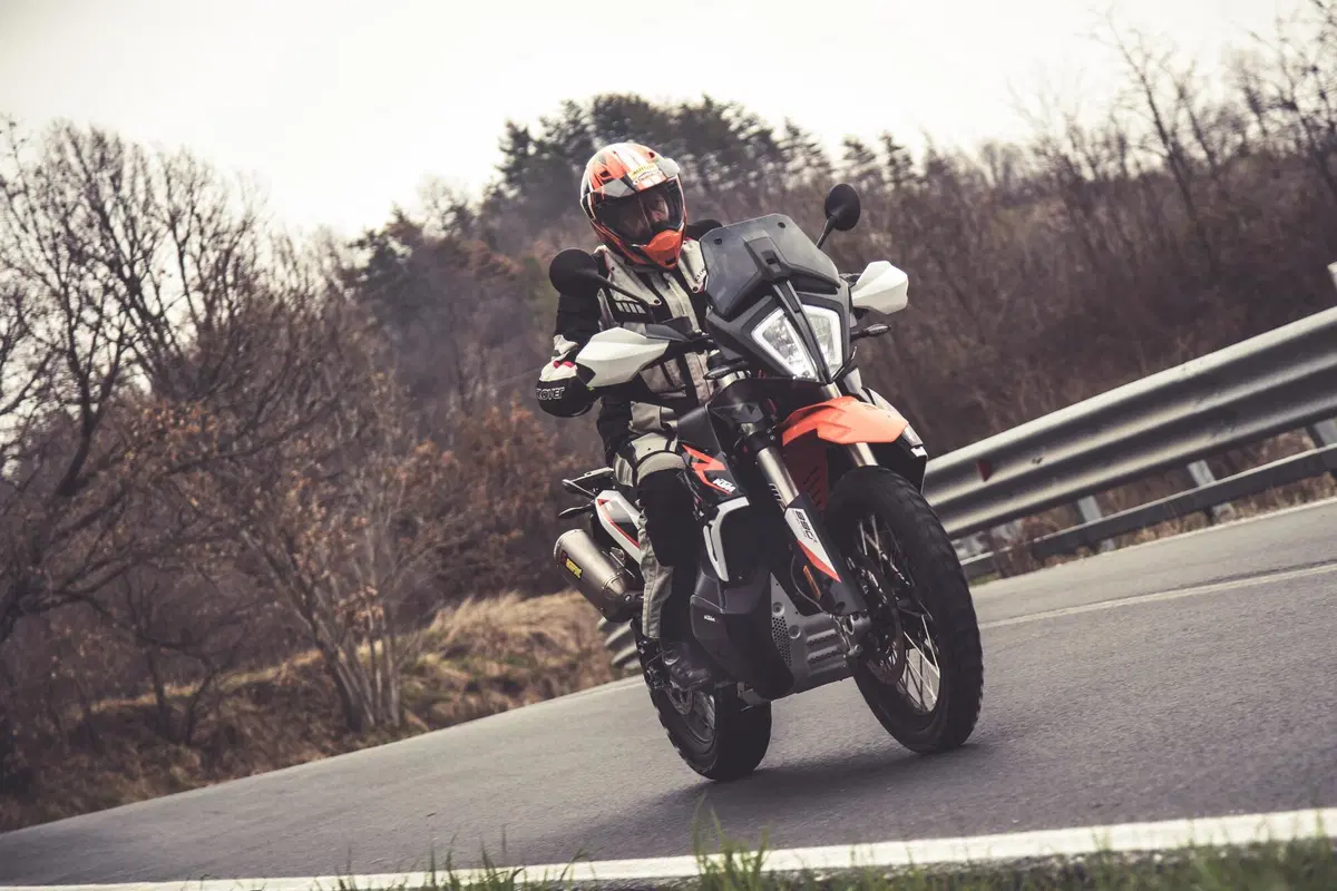 Comparativa 900 2022: Pro & Contro di BMW F850GS, Husqvarna Norden, KTM 890 ADV e Triumph Tiger 900 (4)
