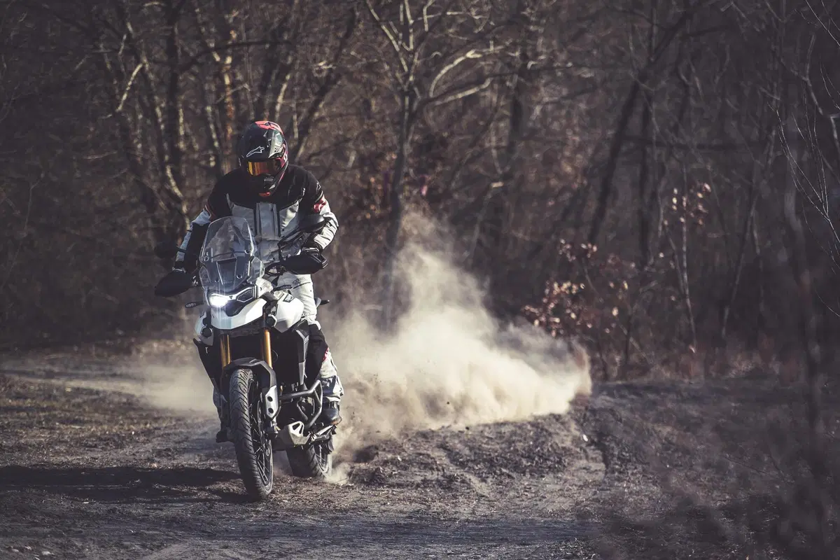 Comparativa 900 2022: Pro & Contro di BMW F850GS, Husqvarna Norden, KTM 890 ADV e Triumph Tiger 900 (21)