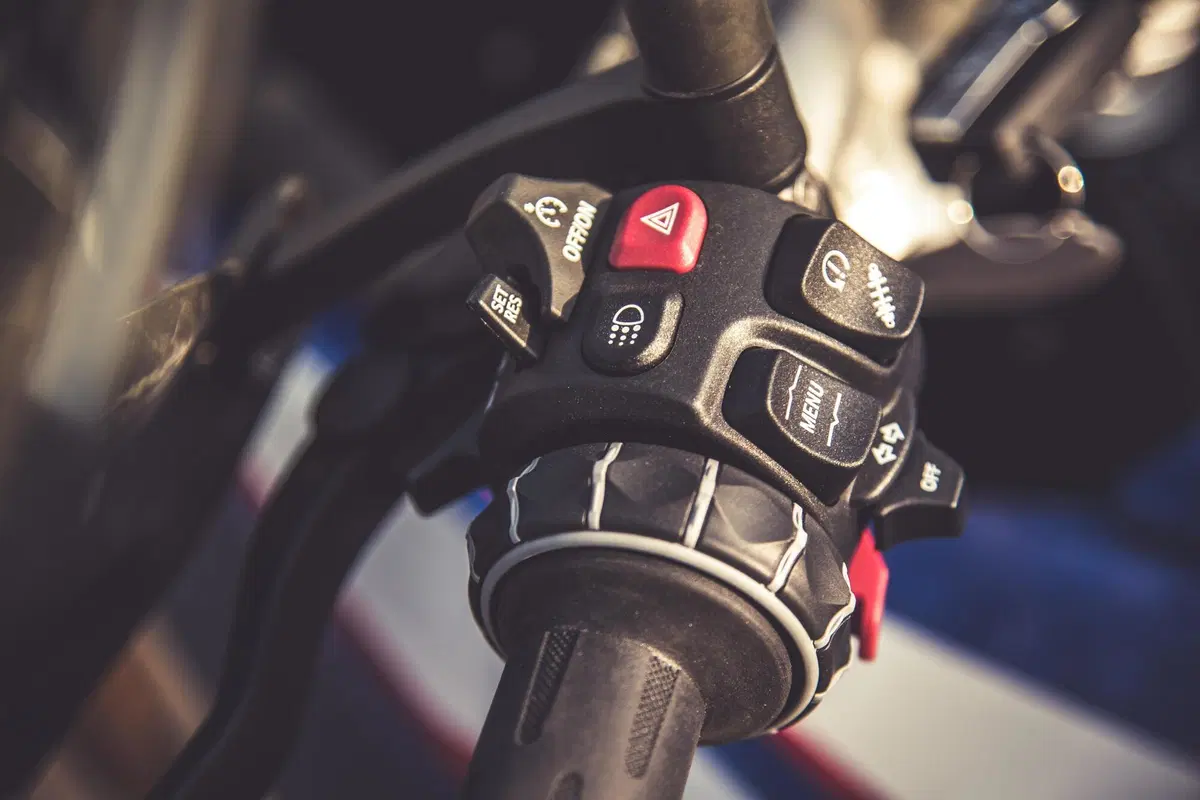 Comparativa 900 2022: Pro & Contro di BMW F850GS, Husqvarna Norden, KTM 890 ADV e Triumph Tiger 900 (36)