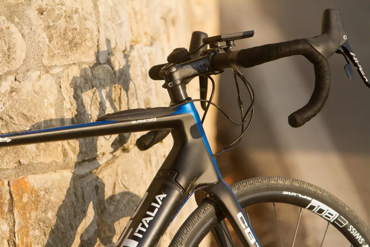 TEST - CBT Blade99 E-gravel (25)