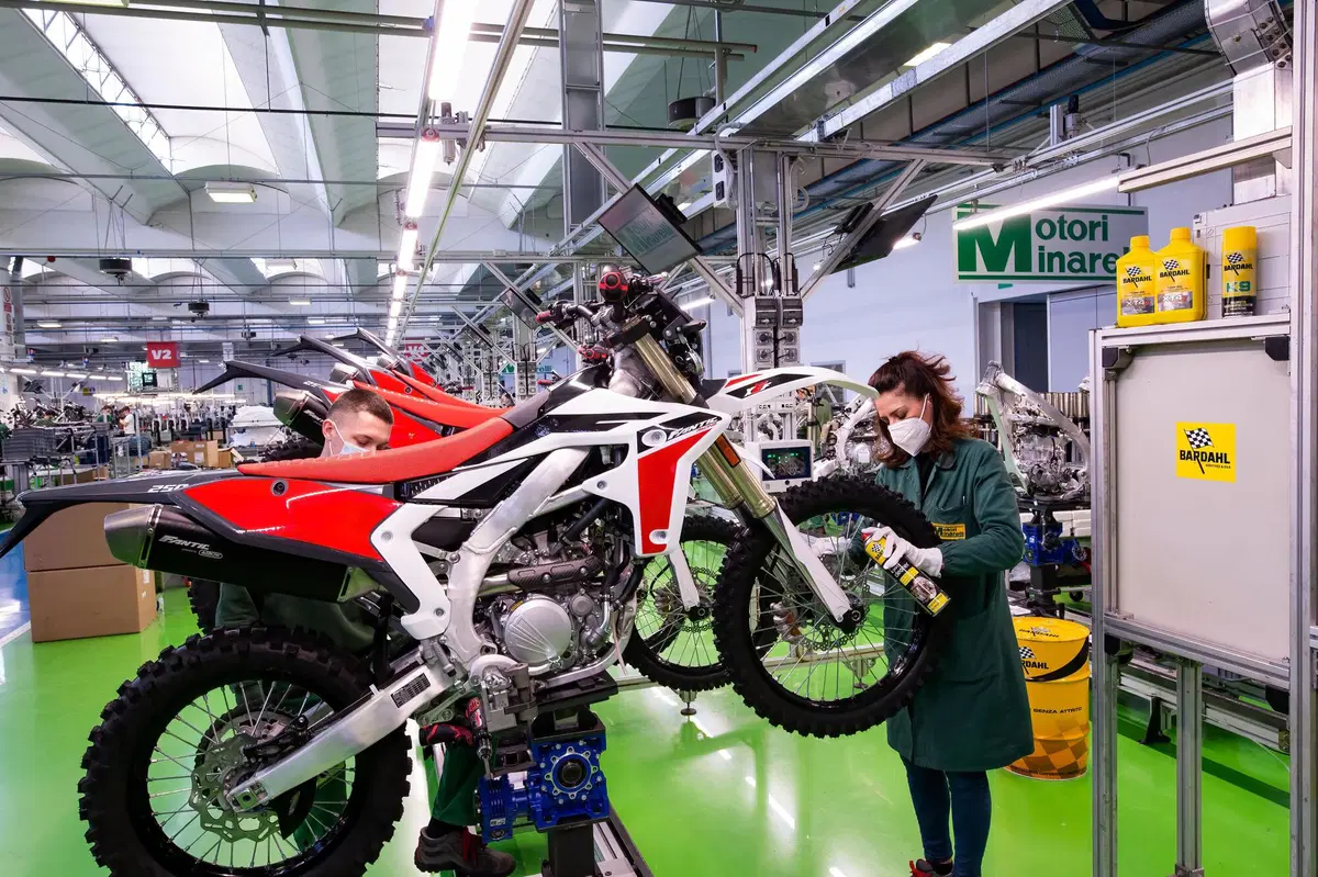 Accordo triennale tra Motori Minarelli e Bardahl (3)