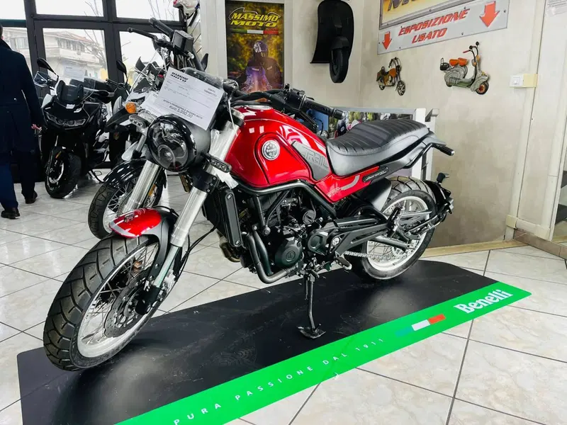 Benelli Leoncino 500 Trail (2021 - 26) (2)