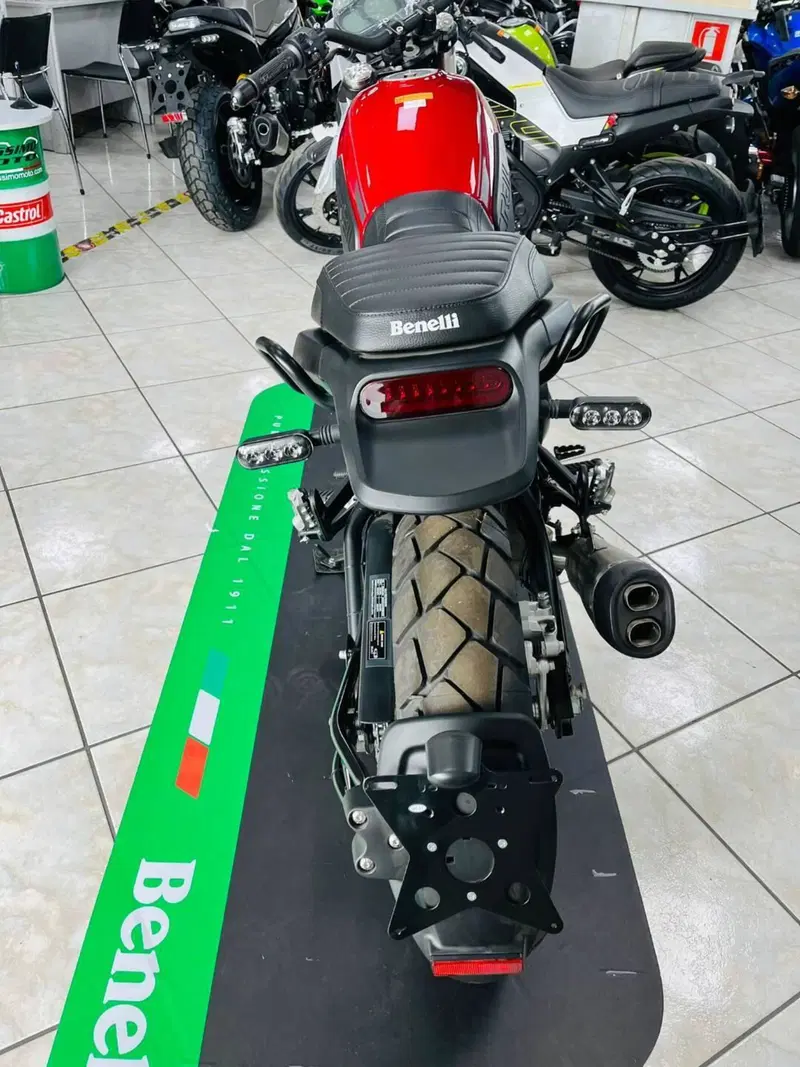 Benelli Leoncino 500 Trail (2021 - 26) (3)