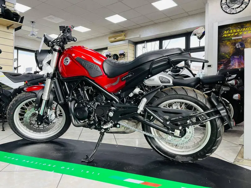 Benelli Leoncino 500 Trail (2021 - 26) (8)