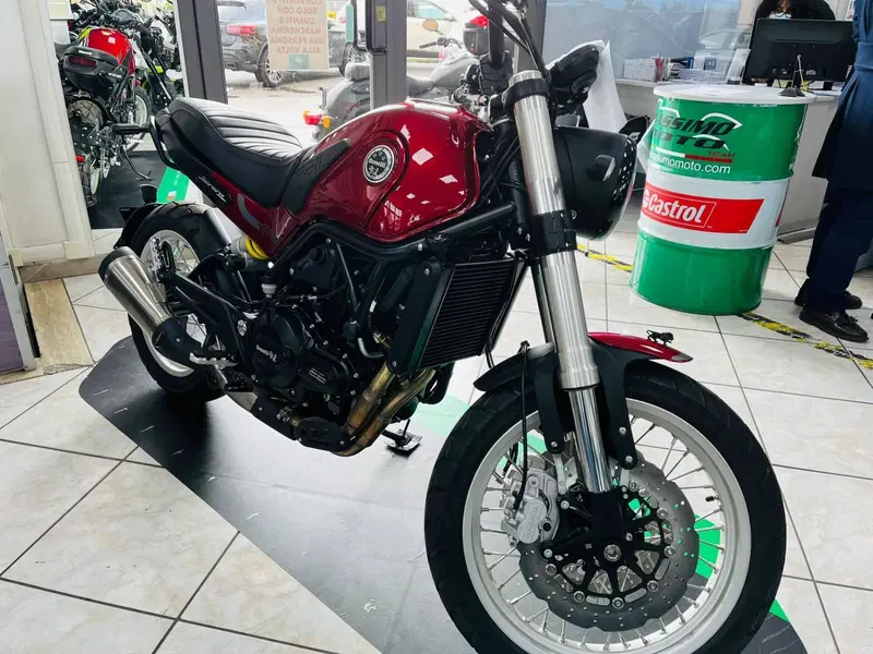 Benelli Leoncino 500 Trail (2021 - 26) (10)