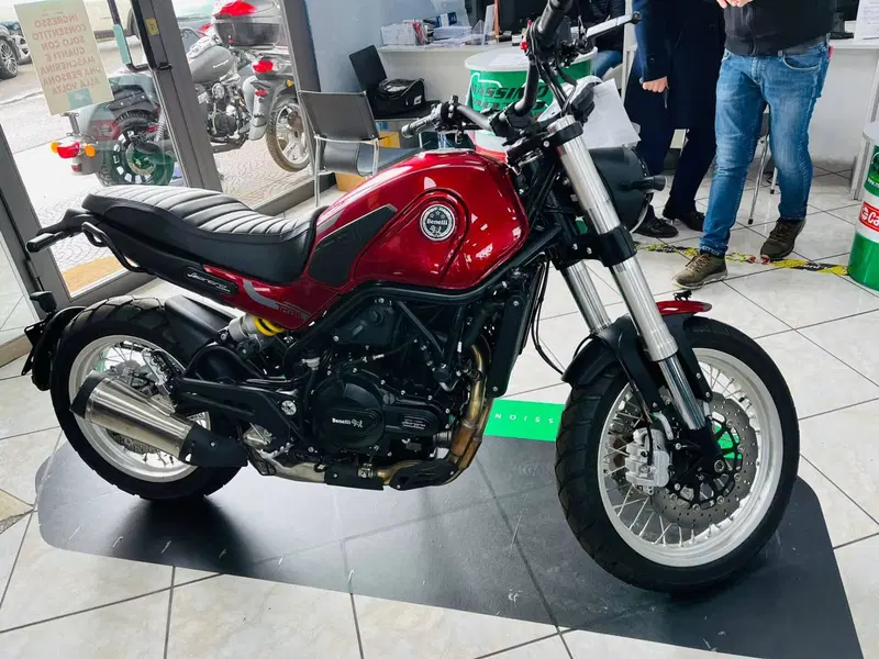 Benelli Leoncino 500 Trail (2021 - 26) (11)