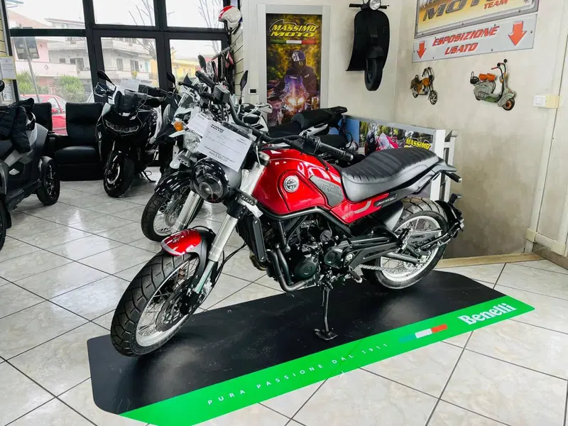Benelli Leoncino 500 Trail (2021 - 26) (14)