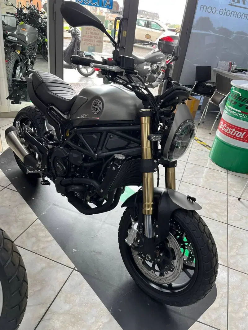 Benelli Leoncino 800 (2022 - 26) (4)