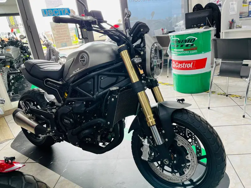 Benelli Leoncino 800 (2022 - 26) (5)