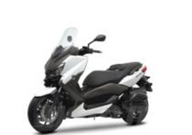 Yamaha X-MAX 400
