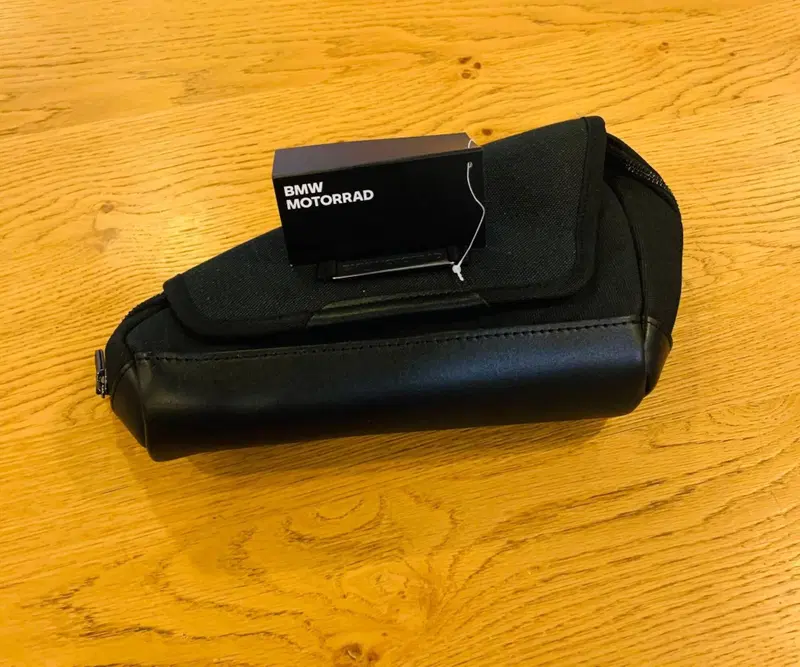 BORSA LATERALE BMW (2)