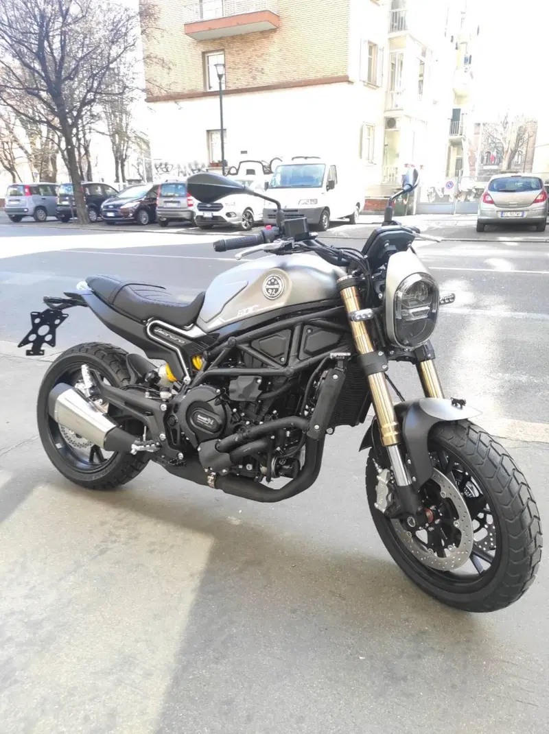 Benelli Leoncino 800 (2022 - 26) (3)
