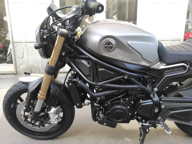 Benelli Leoncino 800 (2022 - 26) (12)