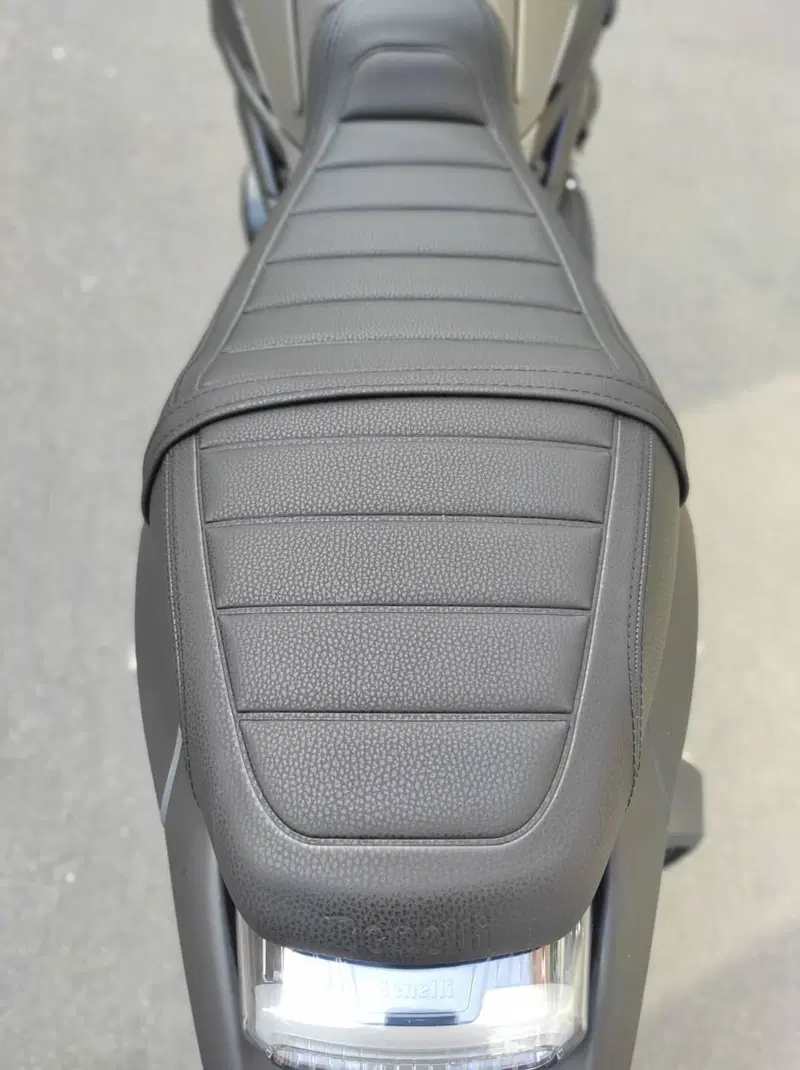 Benelli Leoncino 800 (2022 - 26) (15)