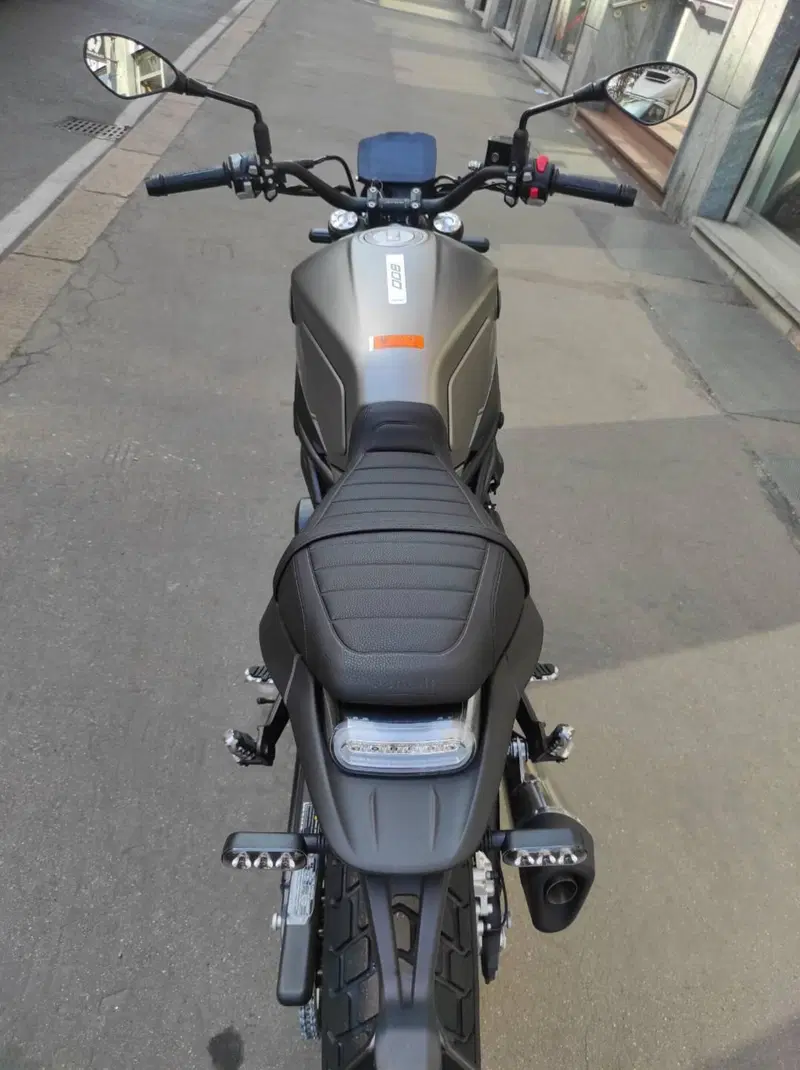 Benelli Leoncino 800 (2022 - 26) (20)