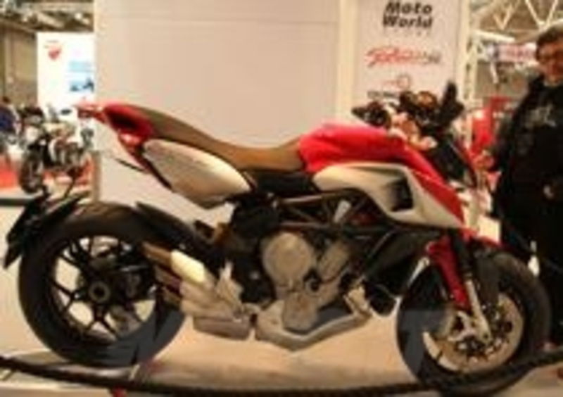 MV Agusta Rivale 800
