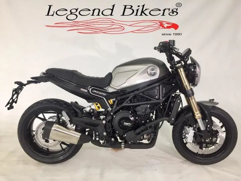 Benelli Leoncino 800 (2022 - 26)