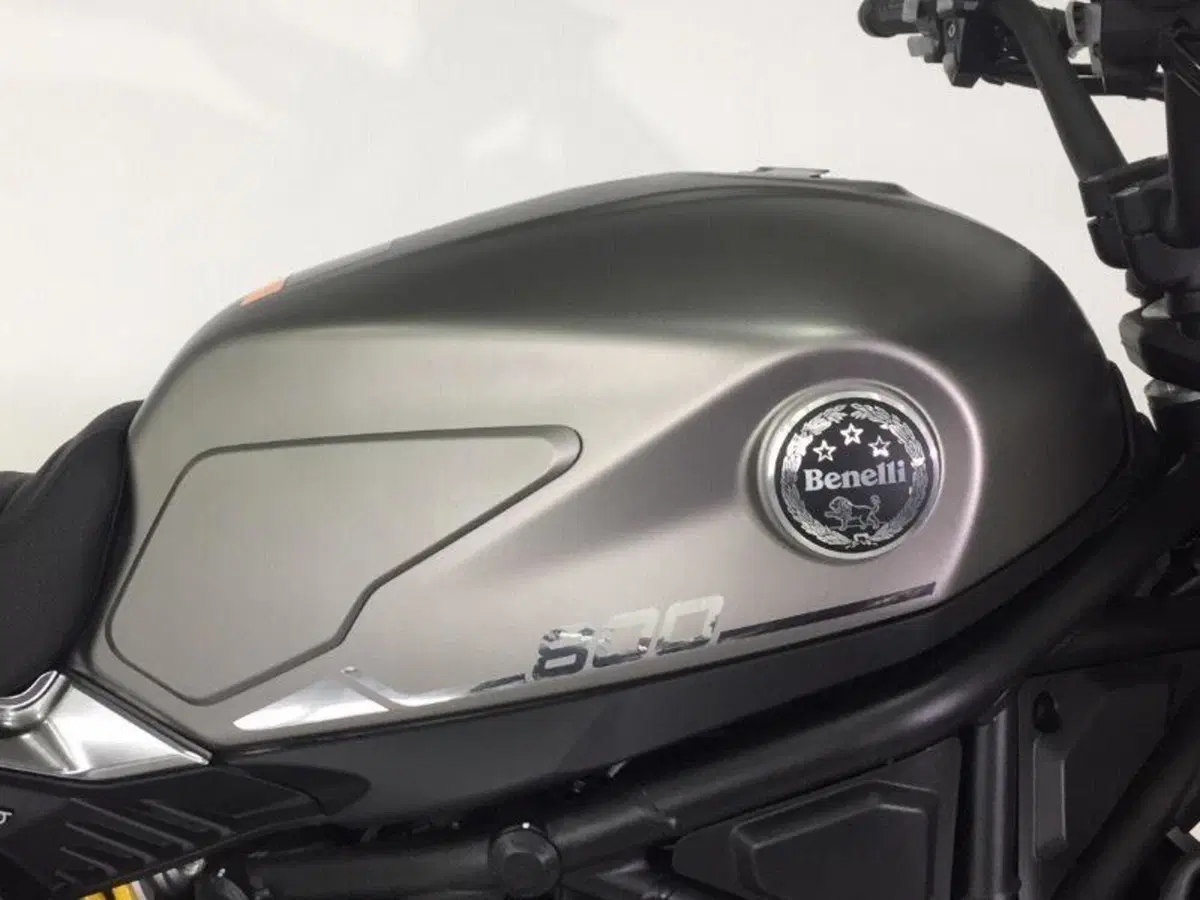 Benelli Leoncino 800 (2022 - 26) (2)
