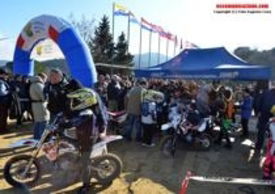 Porte aperte al motocross
