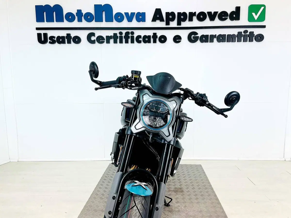 CFMOTO 700CL-X Sport (2022 - 26) (4)