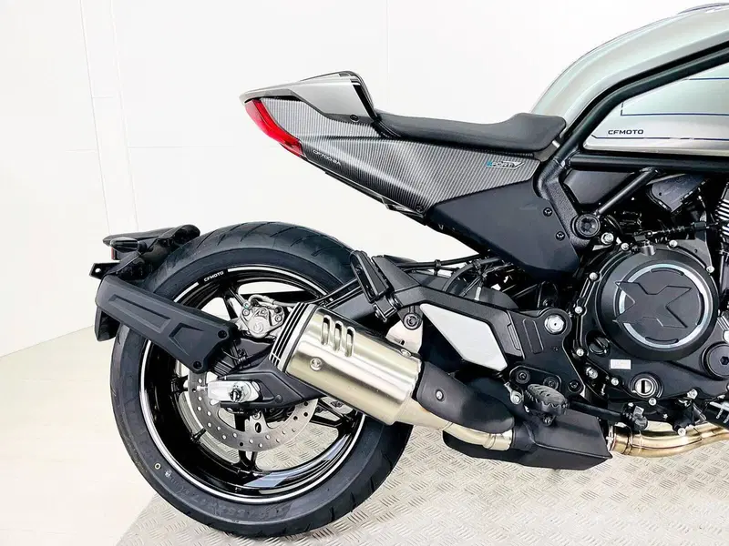 CFMOTO 700CL-X Sport (2022 - 26) (5)