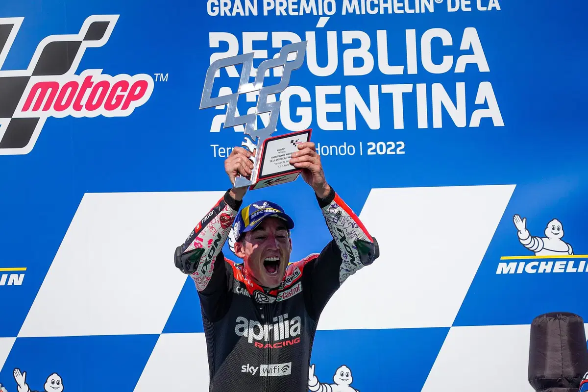 LE PIÙ BELLE FOTO DELLA VITTORIA DI APRILIA IN ARGENTINA (15)