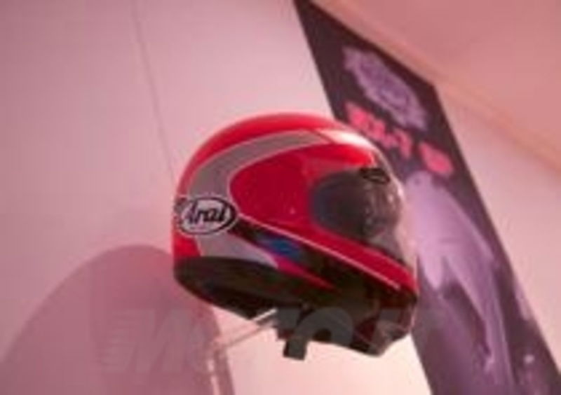 Il primo Arai Schwantz. Il lavoro con i piloti &amp;egrave; sempre stato fondamentale.
