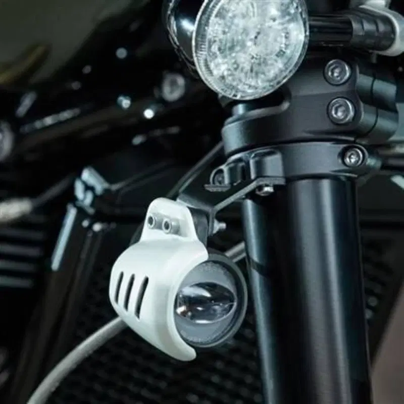 Coppia Fari Antinebbia a Led Originali per Triumph (2)
