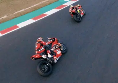 SBK 2022: la presentazione del team Aruba.it Racing Ducati [VIDEO]