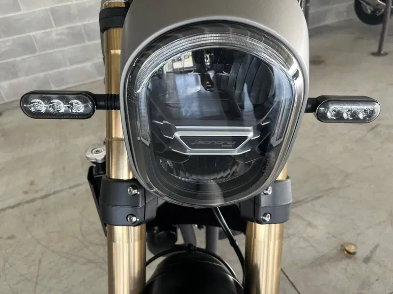 Benelli Leoncino 800 (2022 - 26) (7)