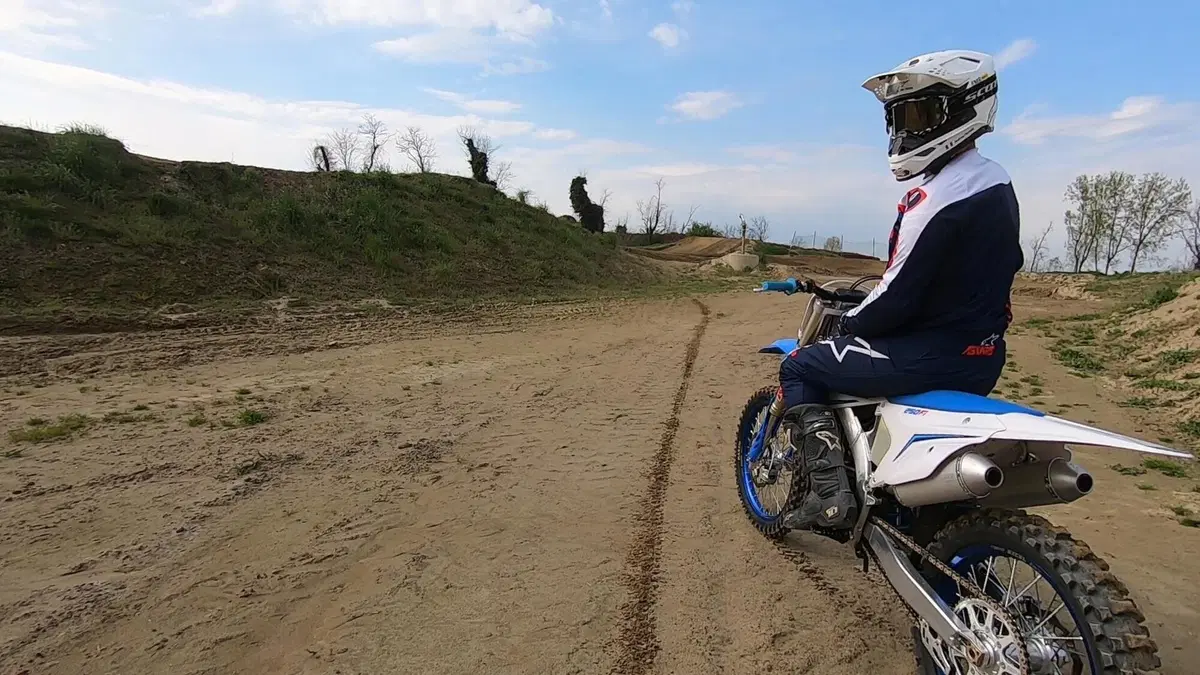 TM Racing MX 250 Fi 2022 TEST: non è solo bella, va da paura! (2)