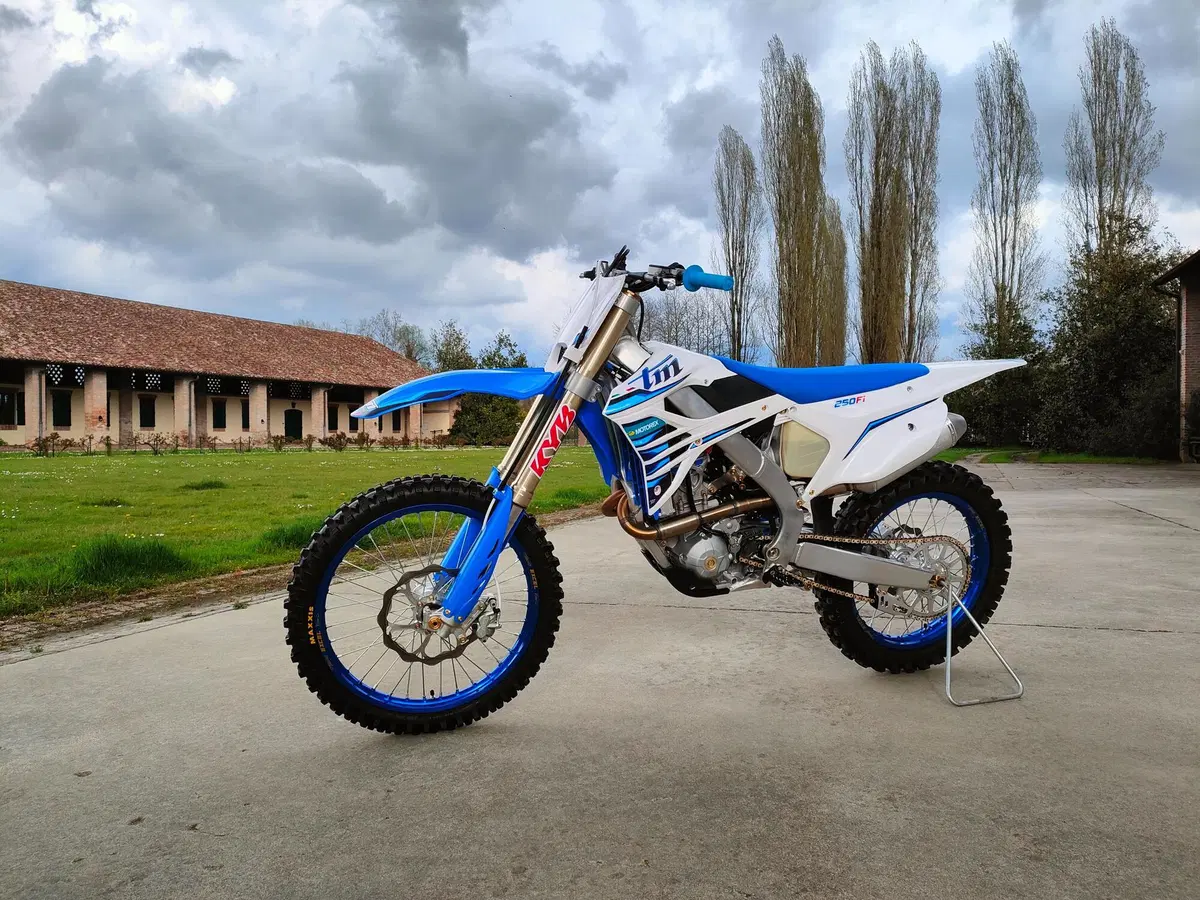 TM Racing MX 250 Fi 2022 TEST: non è solo bella, va da paura! (15)