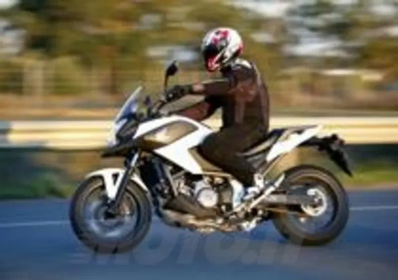 Honda NC700X, &amp;egrave; lei la rookie dell'anno
