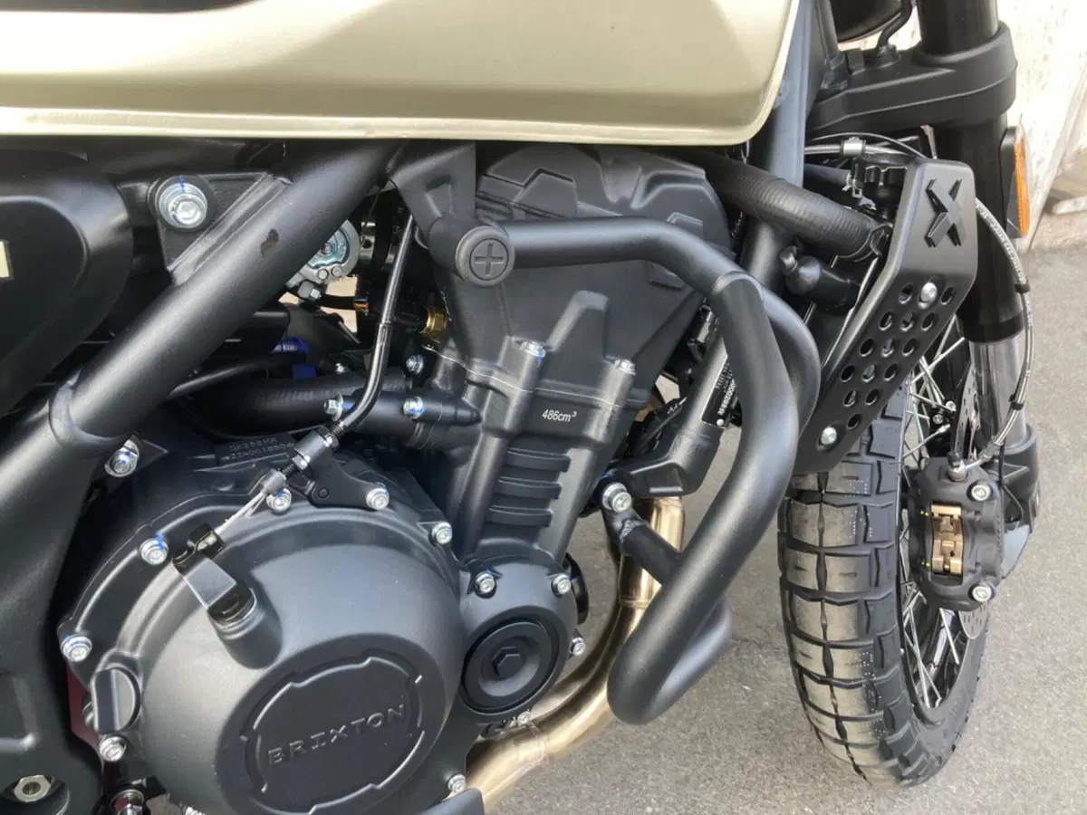 Brixton Motorcycles Crossfire 500 XC (2022 - 26) (6)