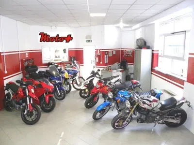 Moto +