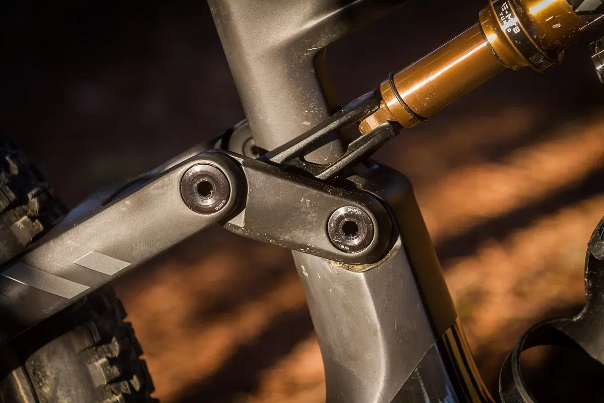 TEST - Canyon Spectral:ON 2022. eMTB totale! (25)