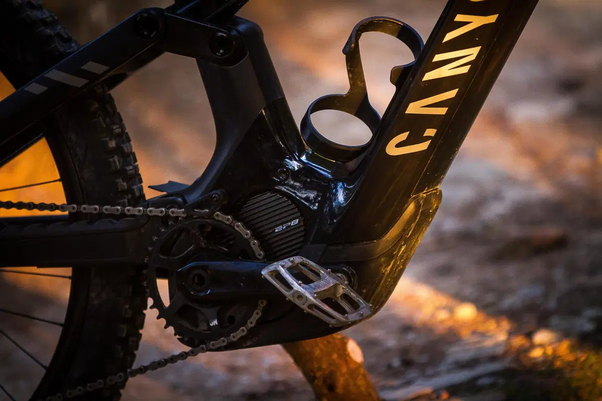 TEST - Canyon Spectral:ON 2022. eMTB totale! (47)