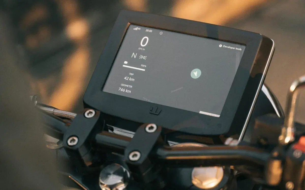 Dalla Svezia arriva RGNT, lo scrambler elettrico (2)