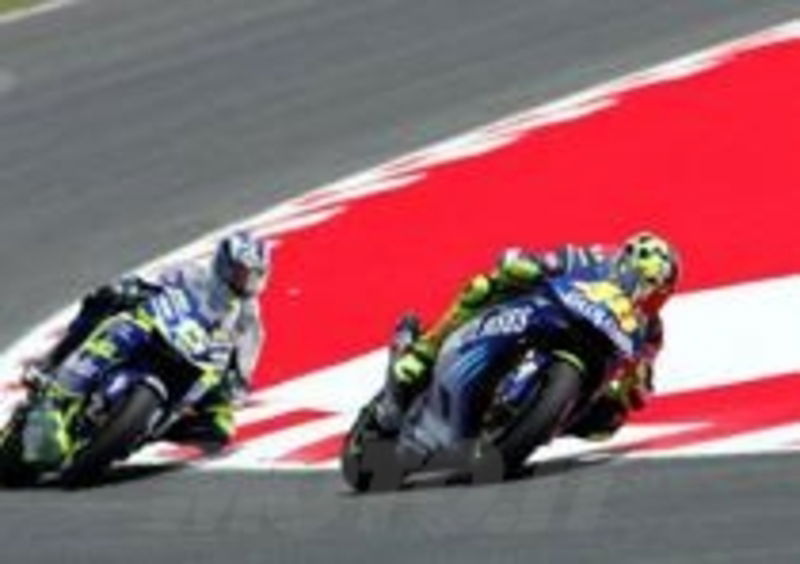 Rossi e Gibernau 2004
