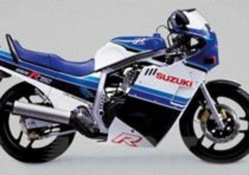 La prima GSX-R della storia, la 1985
