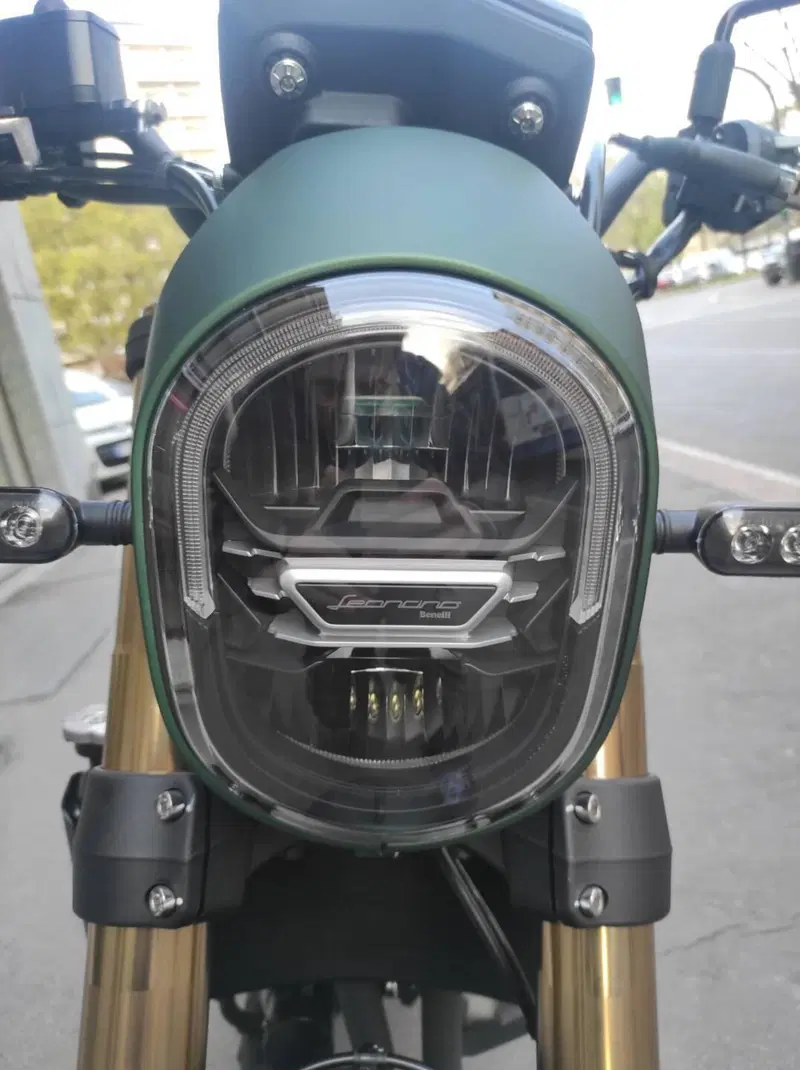 Benelli Leoncino 800 (2022 - 26) (6)